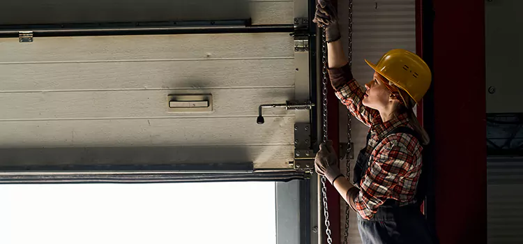Addressing Common Garage Door Stoppage Issues in Belle Glade, FL
